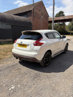 2013 Nissan Juke 1.6 Dig-T Nismo in White — image 6