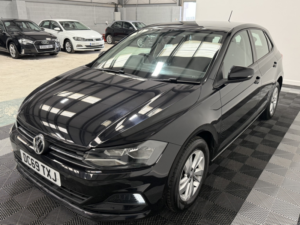 2019 Volkswagen Polo 1.0 Evo Se in Black — image 2