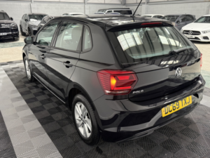 2019 Volkswagen Polo 1.0 Evo Se in Black — image 3
