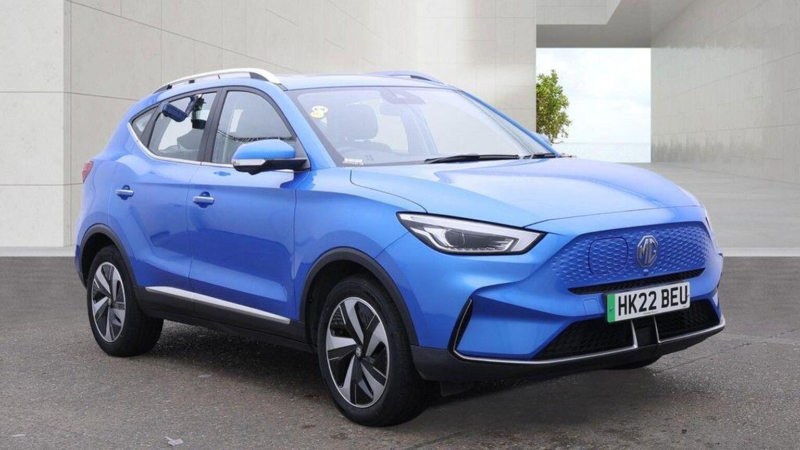 2022 MG MG Zs 51.1kwh Trophy Auto 5dr in Blue — image 1