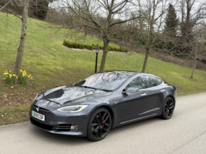 2019 Tesla Model S (dual Motor) Performance in Grey — image 4