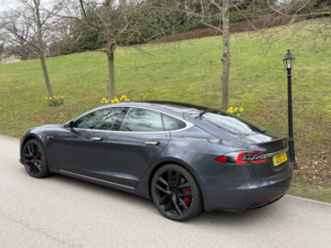 2019 Tesla Model S (dual Motor) Performance in Grey — image 6