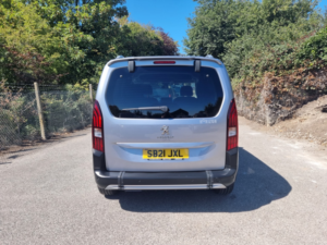 2021 Peugeot Horizon Rs 1.2 Puretech 130 Allure Premium in Grey — image 4