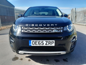 2016 Land Rover Discovery Sport 2.0 Td4 Hse in Black — image 3