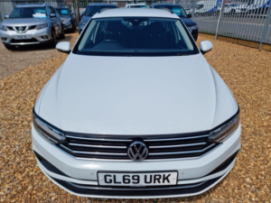 2019 Volkswagen Passat 2.0 Tdi Evo Se Nav DSG Euro 6 (s/s) 5dr in White — image 2