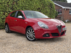 2013 Alfa Romeo Giulietta 1.4 Tb Collezione in Red — image 2