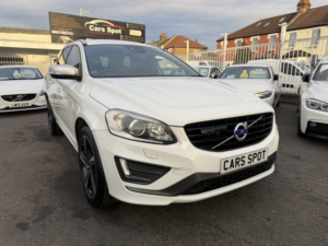 2016 Volvo Xc60 2.0 T6 R-Design Lux Nav Fresh Import Verified Mile Finance Avb in White — image 2