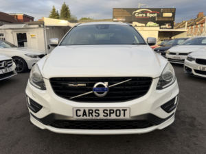 2016 Volvo Xc60 2.0 T6 R-Design Lux Nav Fresh Import Verified Mile Finance Avb in White — image 3