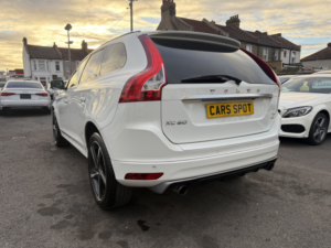 2016 Volvo Xc60 2.0 T6 R-Design Lux Nav Fresh Import Verified Mile Finance Avb in White — image 4