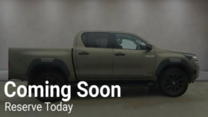 2023 Toyota Hilux 2.8 D-4d Invincible X Pickup Double Cab 4dr Diesel Manual 4WD Euro 6 (s/s) (204 Ps) in Bronze — image 5