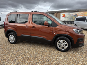 2021 Peugeot Rifter Wav Wheelchair Accessible Vehicle 1.5 Bluehdi Allure in Bronze — image 2