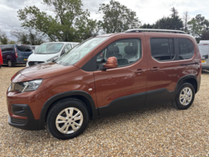 2021 Peugeot Rifter Wav Wheelchair Accessible Vehicle 1.5 Bluehdi Allure in Bronze — image 6