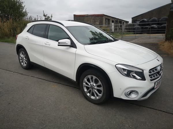 2018 Mercedes-Benz Gla Class 2.1 Gla200d Se in White — image 1