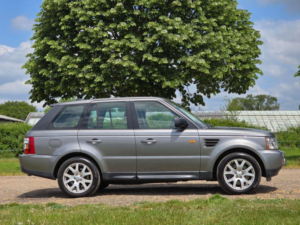 2008 Land Rover Range Rover Sport 2.7 Td V6 Hse Station Wagon 5dr in Grey — image 2