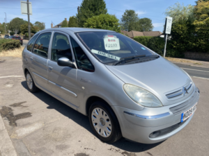 2009 Citroen Xsara Picasso 1.6 Hdi Desire * 1 Previous Owner * Last Owner 8yrs * in Silver — image 2