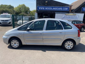 2009 Citroen Xsara Picasso 1.6 Hdi Desire * 1 Previous Owner * Last Owner 8yrs * in Silver — image 5