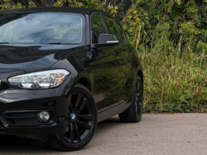 2015 BMW 1 Series 1.5 118i Sport Euro 6 (s/s) 5dr in Black — image 6