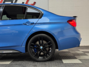2017 BMW 3 Series 2.0 320d M Sport Shadow Edition Auto Euro 6 (s/s) 4dr in Blue — image 5