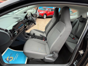 2015 Volkswagen Up! 1.0 Move Up! Euro 6 3dr in Black — image 3