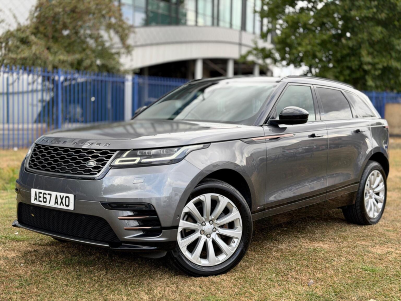 2017 Land Rover Range Rover Velar 2.0 D240 R-Dynamic Se Auto 4WD Euro 6 (s/s) 5dr in Grey — image 1