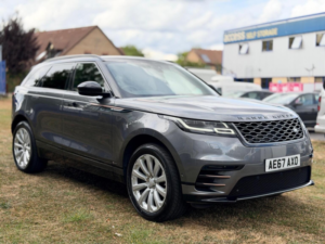 2017 Land Rover Range Rover Velar 2.0 D240 R-Dynamic Se Auto 4WD Euro 6 (s/s) 5dr in Grey — image 5