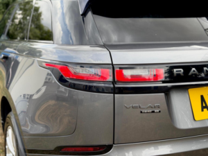 2017 Land Rover Range Rover Velar 2.0 D240 R-Dynamic Se Auto 4WD Euro 6 (s/s) 5dr in Grey — image 6