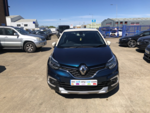 2018 Renault Captur 0.9 Signature X Nav Tce 90 in Blue — image 5