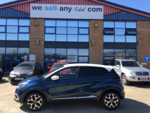 2018 Renault Captur 0.9 Signature X Nav Tce 90 in Blue — image 6