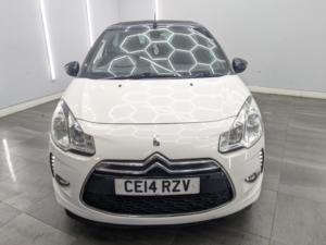 2014 Citroen Ds3 Cabrio 1.6 E-Hdi Airdream Dstyle Plus Convertible 2dr Diesel Manual Euro 5 (s/s) (90 Ps) in White — image 3