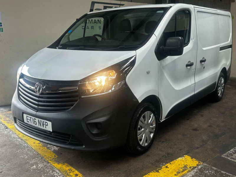 2016 Vauxhall Vivaro 1.6 Cdti 2700 L1 H1 Euro 5 5dr in White — image 1