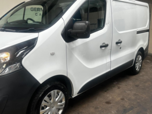 2016 Vauxhall Vivaro 1.6 Cdti 2700 L1 H1 Euro 5 5dr in White — image 3