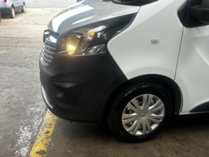 2016 Vauxhall Vivaro 1.6 Cdti 2700 L1 H1 Euro 5 5dr in White — image 5