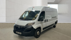 2023 Vauxhall Movano 2.2 New Movano Prime 2.2d 140 M6 L3h2 3500 Panel Van in White — image 2