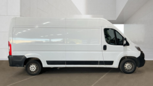 2023 Vauxhall Movano 2.2 New Movano Prime 2.2d 140 M6 L3h2 3500 Panel Van in White — image 3