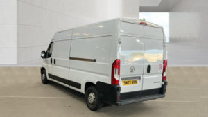 2023 Vauxhall Movano 2.2 New Movano Prime 2.2d 140 M6 L3h2 3500 Panel Van in White — image 6