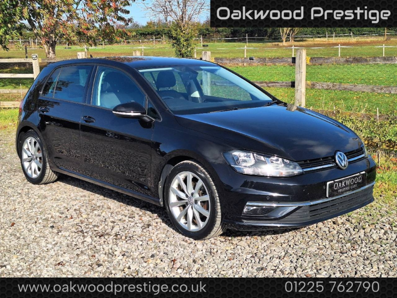 2018 Volkswagen Golf 1.5 Tsi Evo Gt in Black — image 1