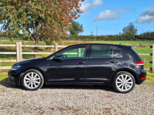 2018 Volkswagen Golf 1.5 Tsi Evo Gt in Black — image 2