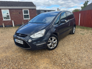 2014 Ford S-Max 2.0 Tdci Titanium MPV 5dr Diesel Manual Euro 5 (140 Ps) in Grey — image 2