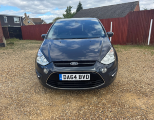 2014 Ford S-Max 2.0 Tdci Titanium MPV 5dr Diesel Manual Euro 5 (140 Ps) in Grey — image 3