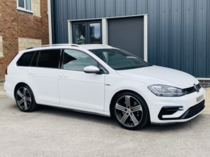 2019 Volkswagen Golf 2.0 Tsi R in White — image 2