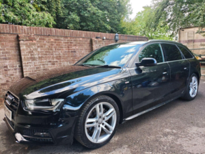 2013 Audi A4 Avant 2.0 Tfsi S Line Estate 5dr Petrol Multitronic Euro 5 (s/s) (211 Ps) in Black — image 2