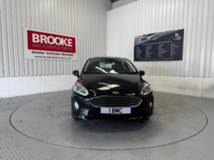 2018 Ford Fiesta 1.1 Ti-Vct Zetec Euro 6 (s/s) 5dr in Black — image 5