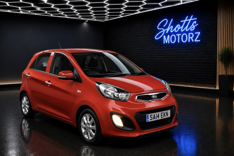 2014 Kia Picanto 1.0 Vr7 in Red — image 1