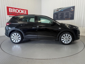 2019 Vauxhall Grandland X 1.2 Turbo Elite Nav Euro 6 (s/s) 5dr in Black — image 6
