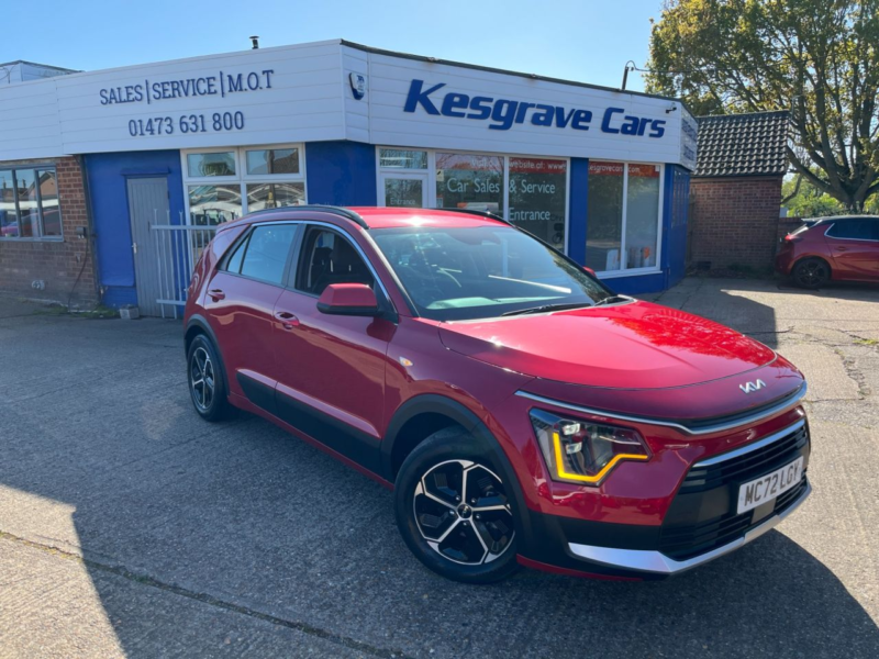 2023 Kia Niro 1.6h Gdi 2 SUV 5dr Petrol Hybrid Dct Euro 6 (s/s) (139 Bhp) in Red — image 1