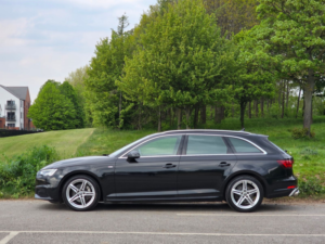 2017 Audi A4 Avant 2.0 Tdi Ultra S Line Euro 6 (s/s) 5dr in Black — image 4