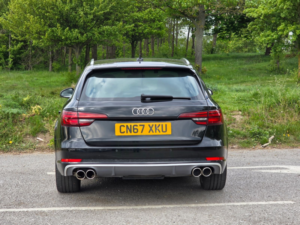 2017 Audi A4 Avant 2.0 Tdi Ultra S Line Euro 6 (s/s) 5dr in Black — image 6