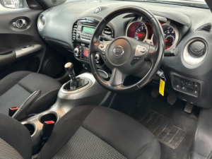 2017 Nissan Juke 1.2 Dig-T Acenta Euro 6 (s/s) 5dr in Black — image 3