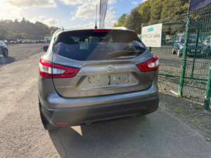 2016 Nissan Qashqai 1.6 Dci N-Connecta SUV 5dr Diesel Manual 4WD Euro 6 (s/s) (130 Ps) in Grey — image 5