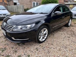 2013 Volkswagen Cc 2.0 Tdi Bluemotion Tech in Black — image 4